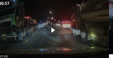 VIDEO KHONG CHE: Cận cảnh hiện trường vụ TNGT