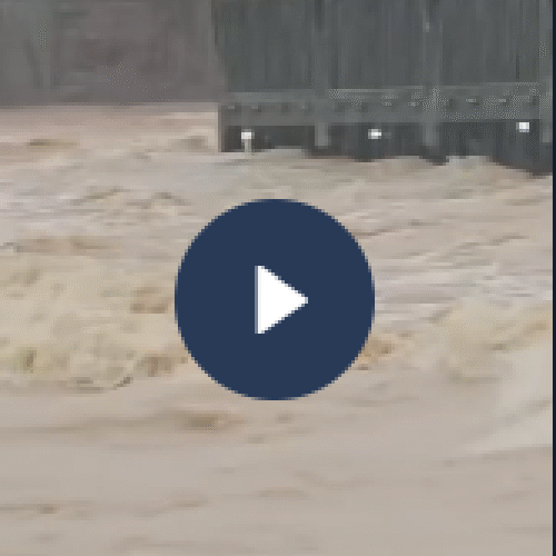 VIDEO ghi lại khoảnh khắc cuô’i cùg của bác tài