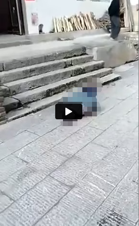 VIDEO KHONG CHE: Yếu tym đừng xem