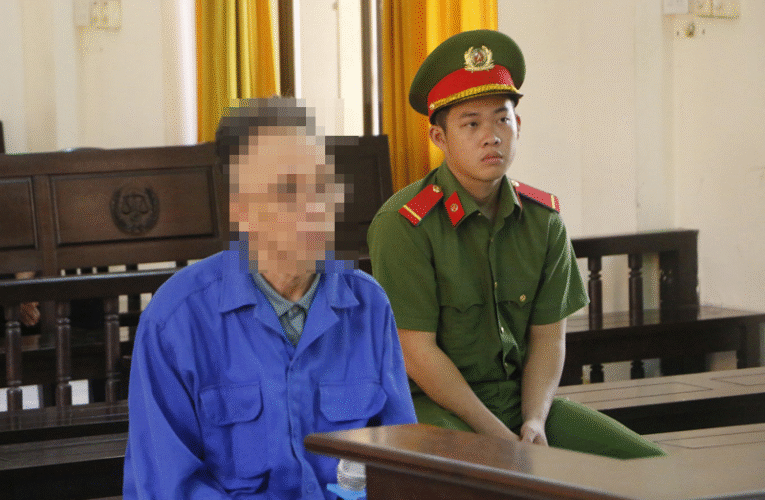 Gi*t vợ vì không còn lưu số điện thoại “chô`ng yêu”