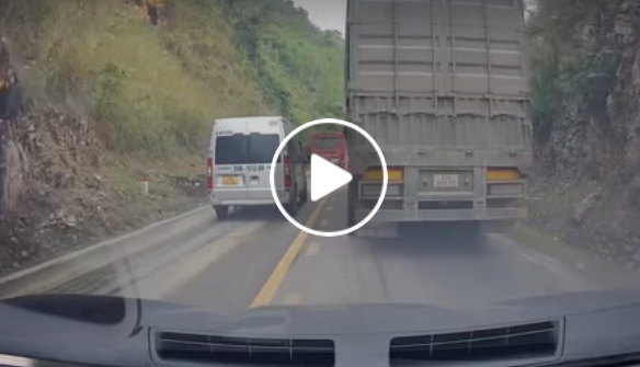 VIDEO TOÀN CẢNH vụ việc tại Đèo Đá Trắng