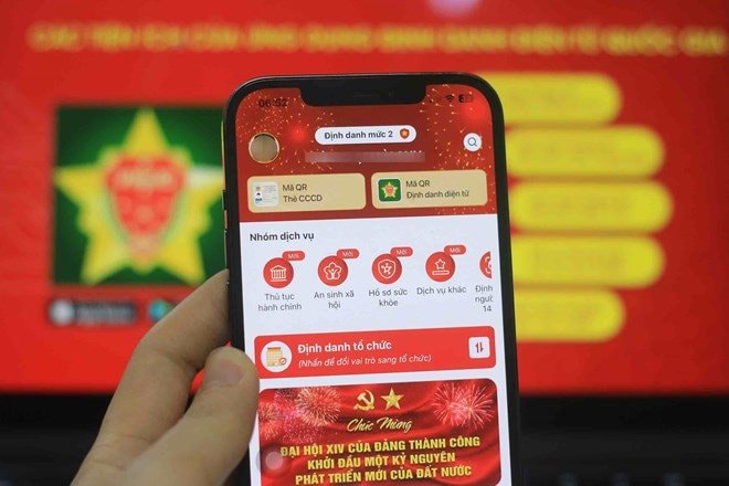 Từ mai, nhận được thông báo này trên VNeID, người dân thực hiện ngay việc sau để tránh bị khóa SIM